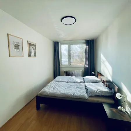 Sunny & Minimalist Near The Center