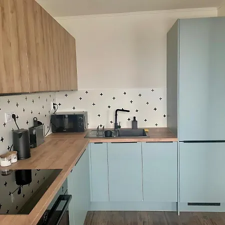 Apartment Sunny & Minimalist Near The Center *