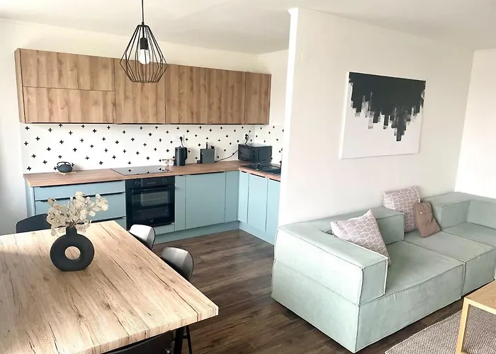 Sunny & Minimalist Near The Center Appartement